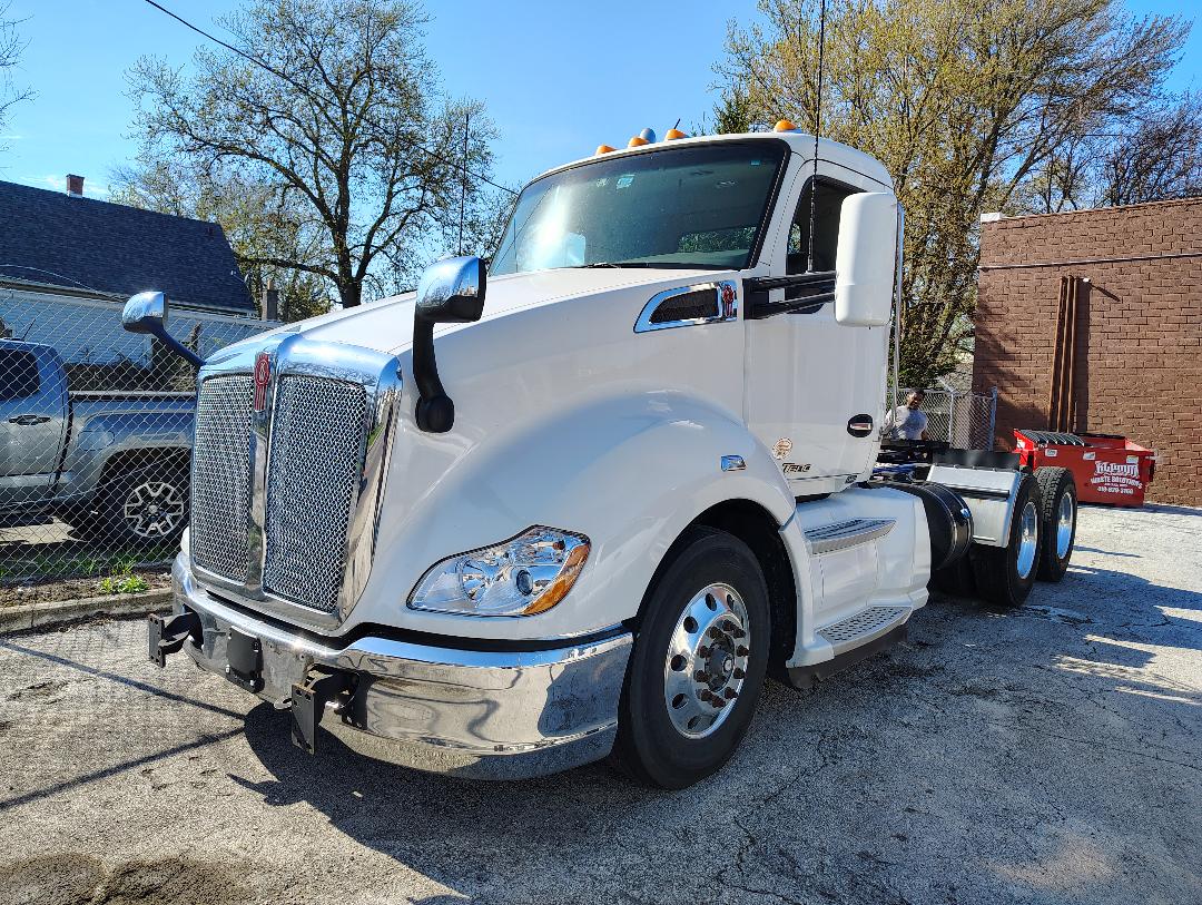 2018 KENWORTH T680